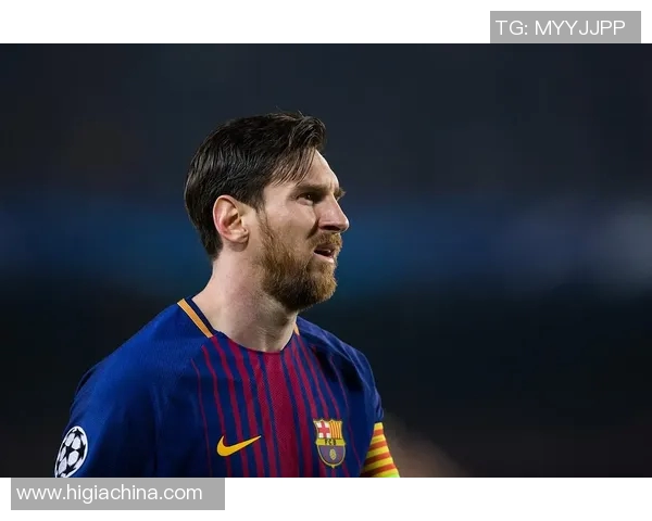 球场英雄瞬间捕捉：足球球星身穿球衣的魅力与风采